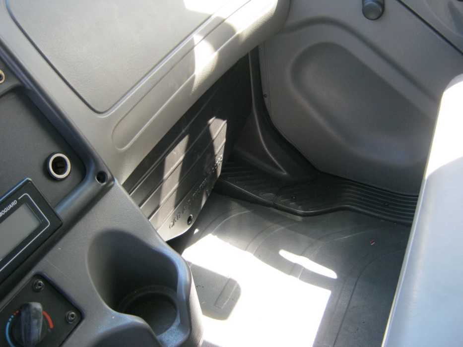 2006 Freightliner M2