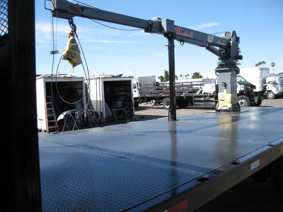 2000 Sterling Trucks L8501