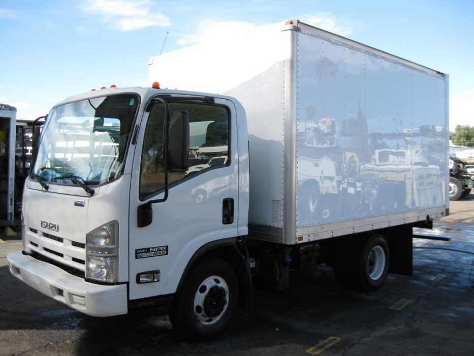 2011
                        Isuzu
                        NPR ECO-MAX