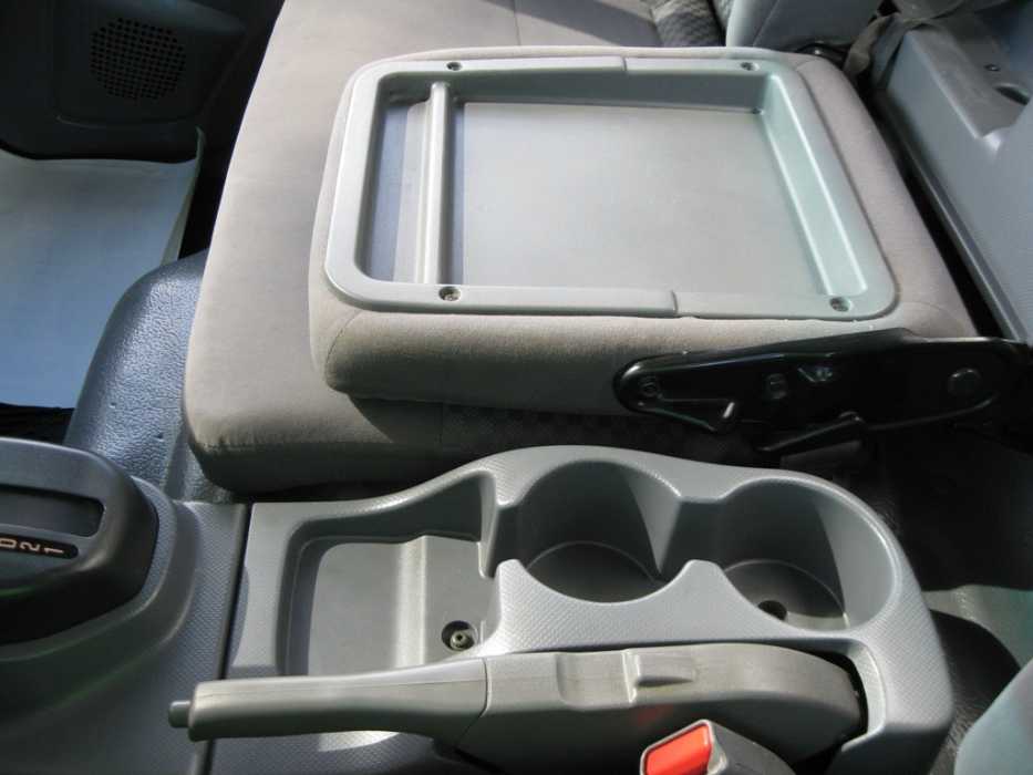 2011 Isuzu NPR ECO-MAX