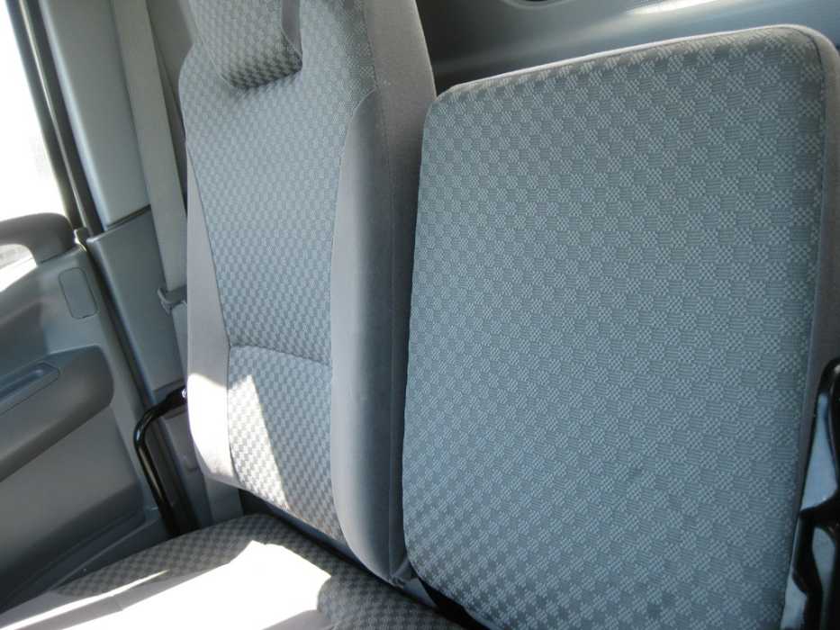 2011 Isuzu NPR ECO-MAX