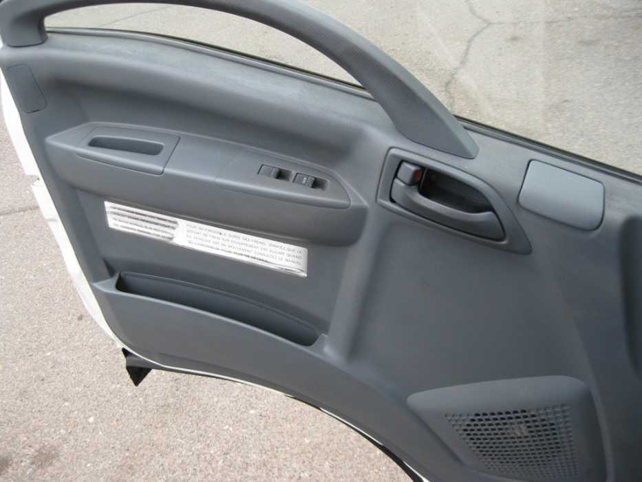 2008 Isuzu NPR HD Crew Cab