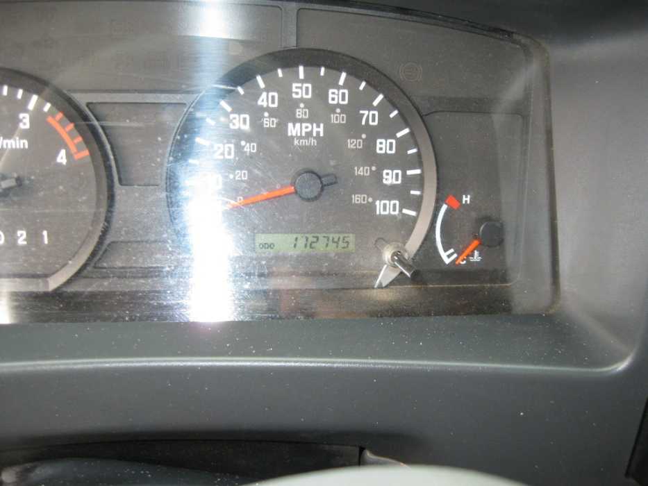 2008 Isuzu NPR HD Crew Cab