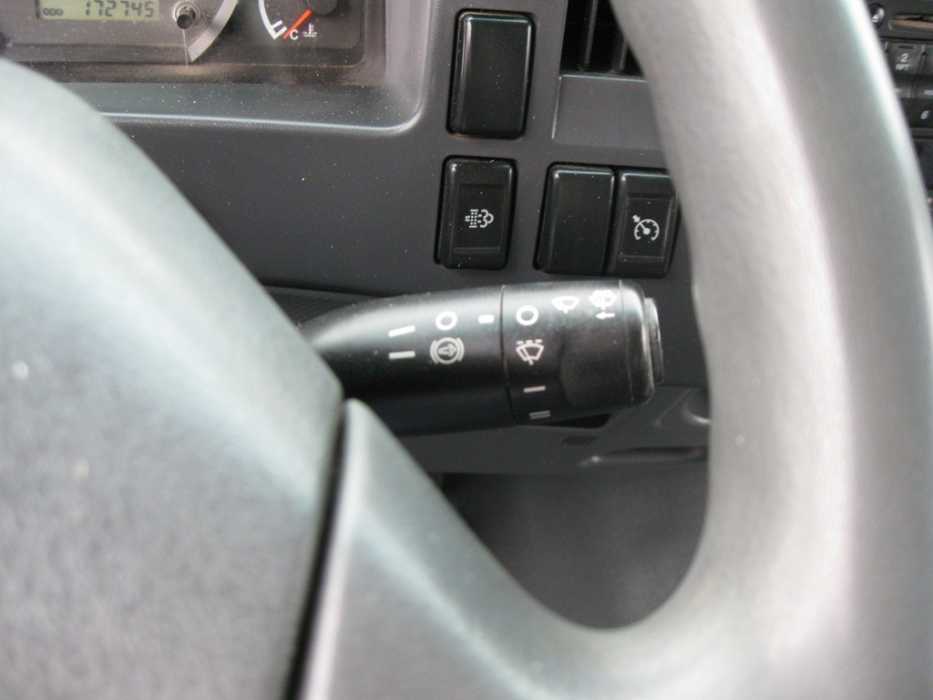 2008 Isuzu NPR HD Crew Cab