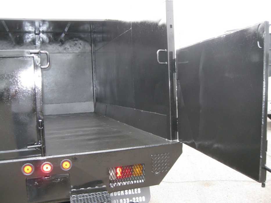 2008 Isuzu NPR HD Crew Cab